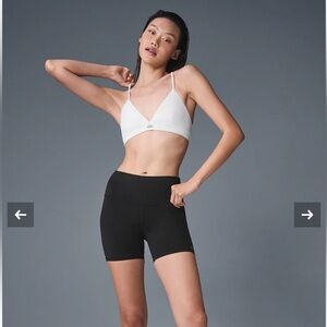 Alo 5" Airbrush High-Waist Biker Short Black - Size XXS